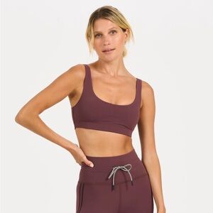 Vuori Daily Bra, Fig, Size Small